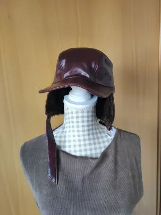 Gorro de caza con orejeras
