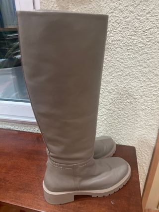 Botas de piel altas beige