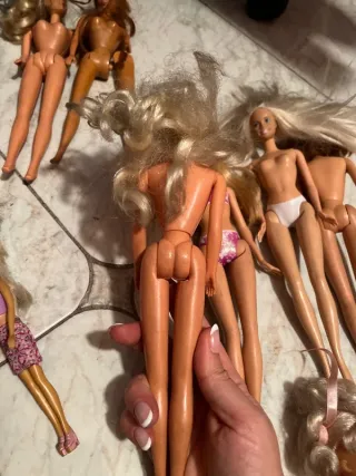 Lotto Bambole Barbie e Accessori