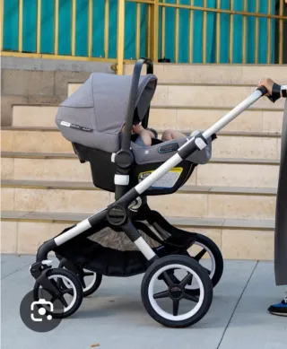 Bugaboo Turtle by Nuna + Base Isofix + Adaptadores