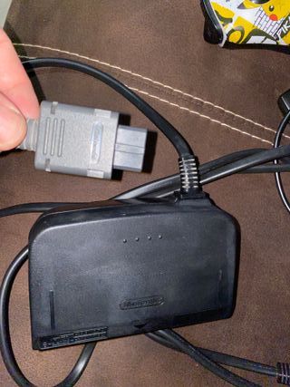 Fuente Alimentación N64 y Cable AV