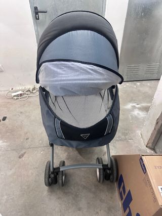Carrito Bebé tres piezas: silla,capazo y Maxicosi