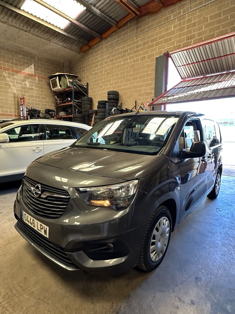 Opel Combo 2021, foto 3
