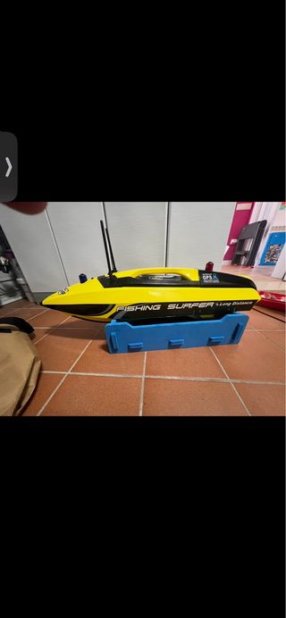 Barco cebador GPS nuevo con garantía