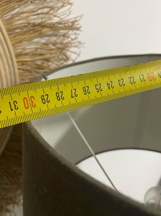 Lámpara de mesa metal y tela marrón