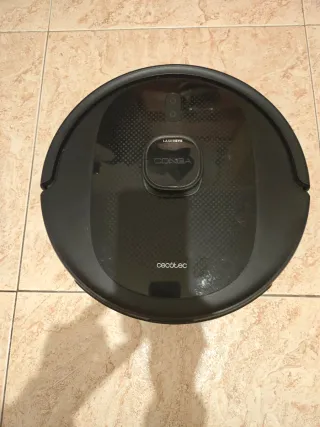 Robot Aspirador Conga Negro