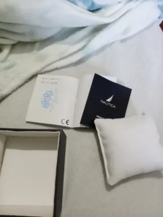 Reloj Nautica Azul y Blanco