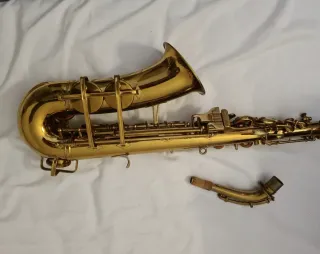 Saxofón Alto Buescher Big B