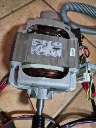 Motor lavadora Haier, placa y componentes