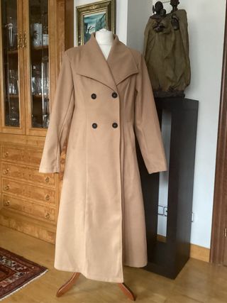Abrigo largo beige talla M
