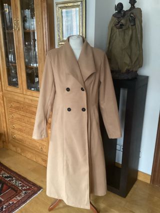 Abrigo largo beige talla M