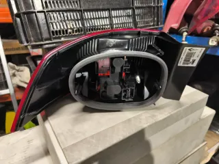 Piloto trasero Renault Laguna 2