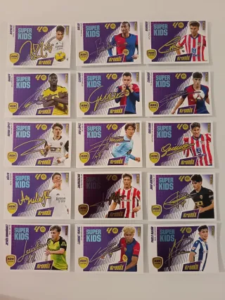 Album Panini LIGA ESTE 2025-26+ Colección completa