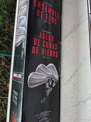 Juego 7 hierros Kirkland Signature