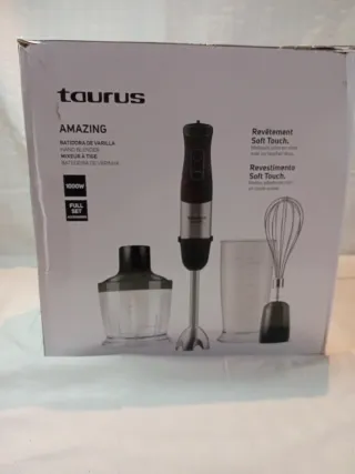 Batidora Taurus con Accesorios