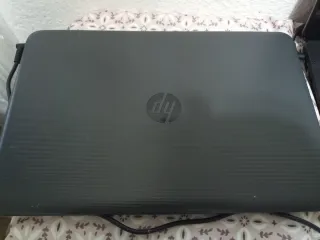Portátil HP '15. 16GB RAM. 1TB Y 450MB DD