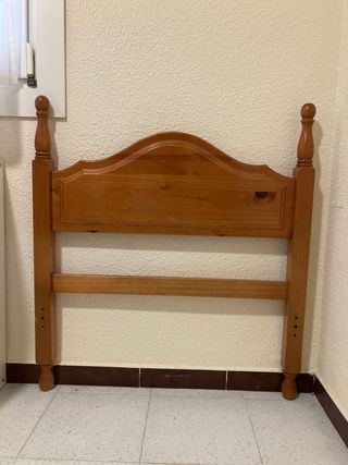 Cabecero de cama de madera