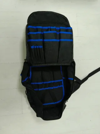 Mochila de herramientas a estrenar