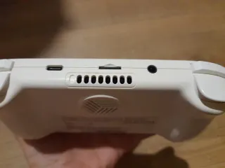 Consola portátil Anbernic RG Cube T820