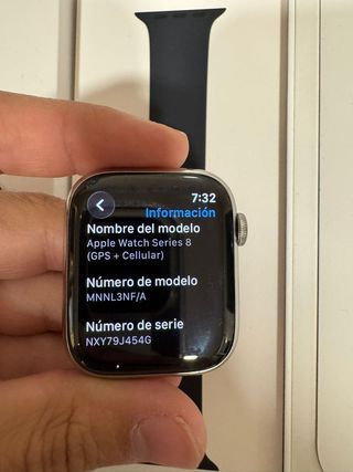 Apple Watch 8 41mm in acciaio inossidabile