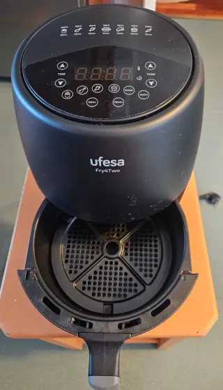 Freidora Ufesa Fry4two 2L Negra