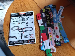 Scalextric Cars Rayo McQueen vs Francesco