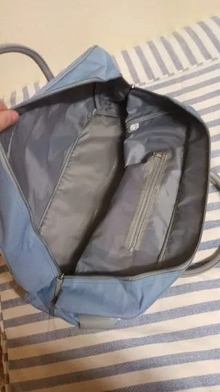 Bolsa de gimnasio Adolfo Domínguez