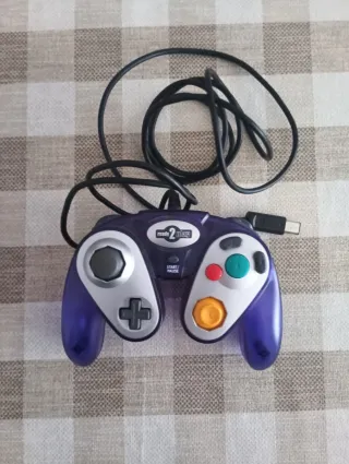 Mando Morado Compatible Gamecube