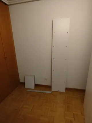 Armario esquinero, armario  de rincón blanco.