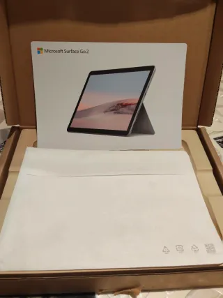 Microsoft Surface Go 2 Argento