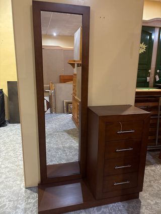 Mueble auxiliar madera con espejo