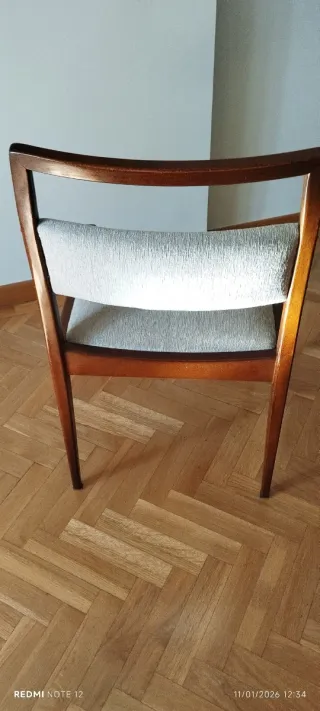 4 Sillas Comedor Tapizadas Madera   4 sillas 80€