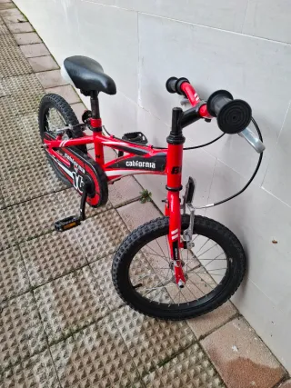 Bicicleta infantil California 16 pulgadas