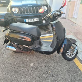 Moto 125 Besbi Daelim