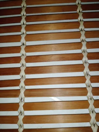 Vassoio quadrato bambù e metallo