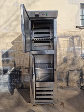 Armario nevera industrial vertical