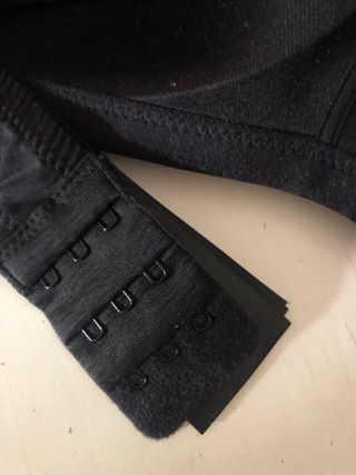 REGALO Lote 2 Sujetadores H&M Beige y Negro