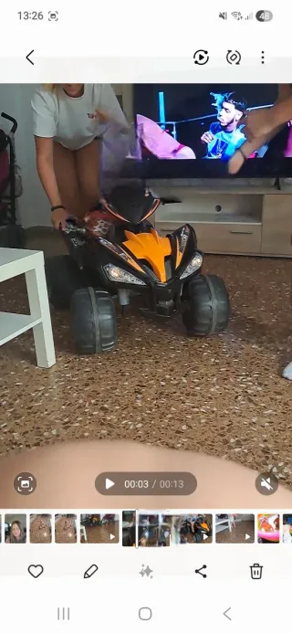 Quad infantil eléctrico