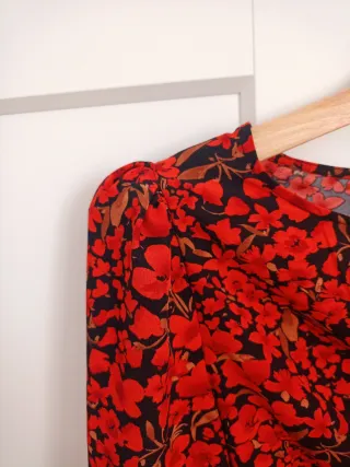 Vestido corto estampado flores