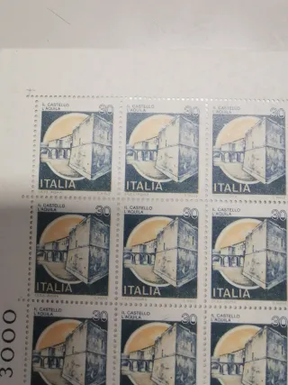 Foglietto francobolli 30 lire Castelli