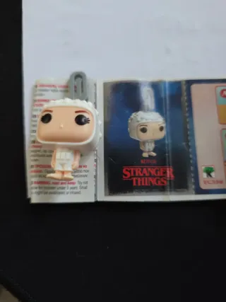 Eleven Kinder Joy Clip. Consultadme otras figuras