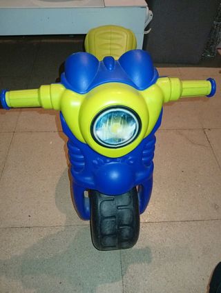 Moto correpasillos