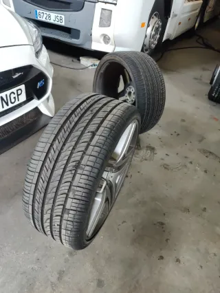 Neumáticos 295/25/22 (2 unidades) nexen