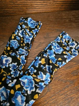 Conjunto de ropa y zapatos para muñeca