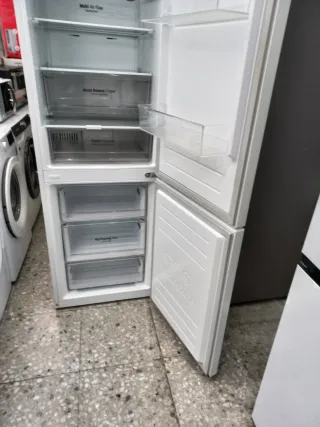 ♧Nevera marca LG 2,cm garantía + entrega♧