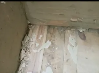 Baúl antiguo madera y metal para restaurar