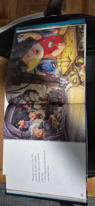 Colección Disney Cuentos + DVD