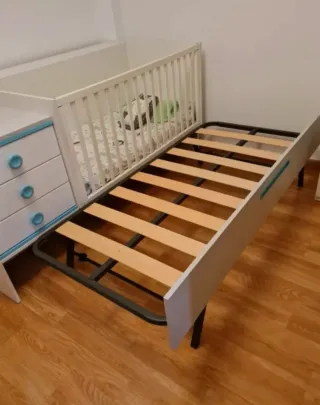 Cuna-cama cambiador infantil, dormitorio