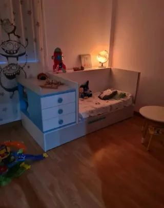 Cuna-cama cambiador infantil, dormitorio