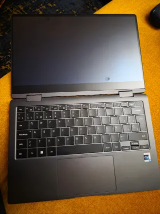 Portátil Samsung Galaxy Book3 360 Gris